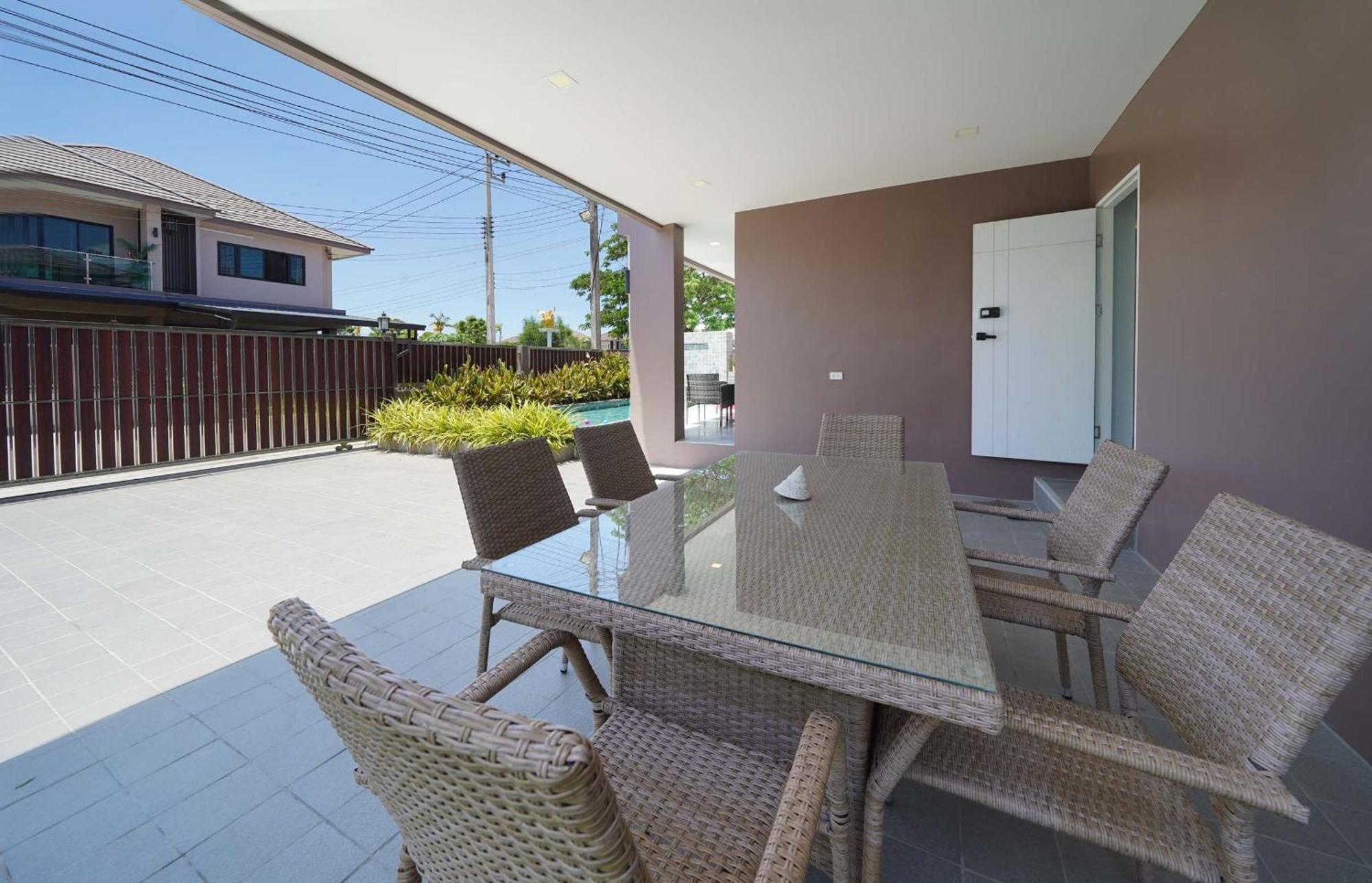 Southern Peak Pool Villa Huay Yai Pattaya Ban Huai Yai Buitenkant foto