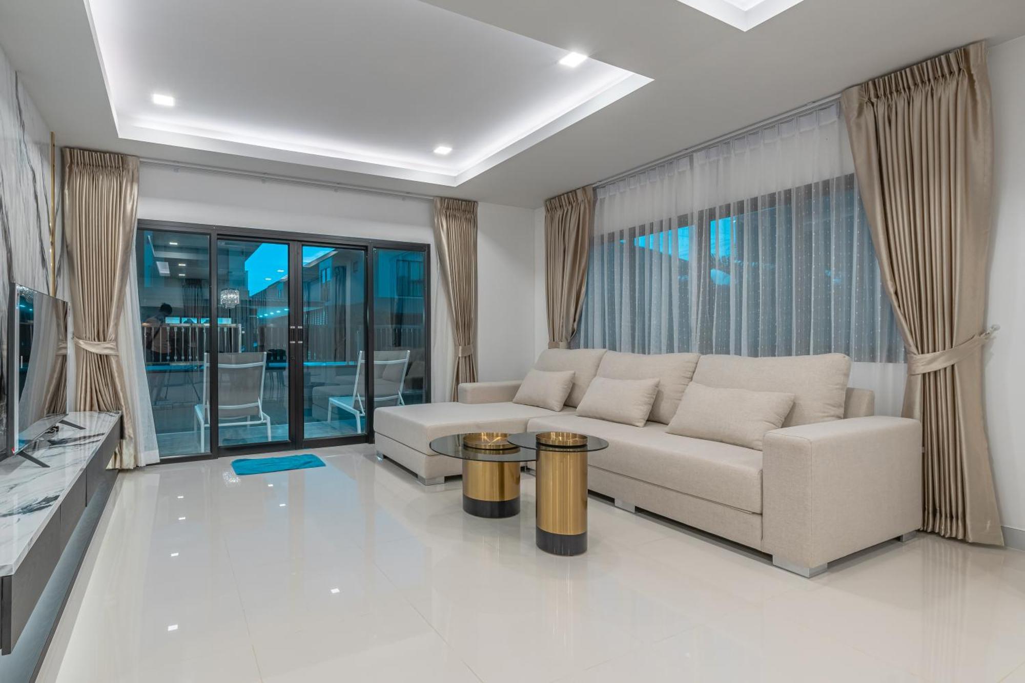 Southern Peak Pool Villa Huay Yai Pattaya Ban Huai Yai Buitenkant foto